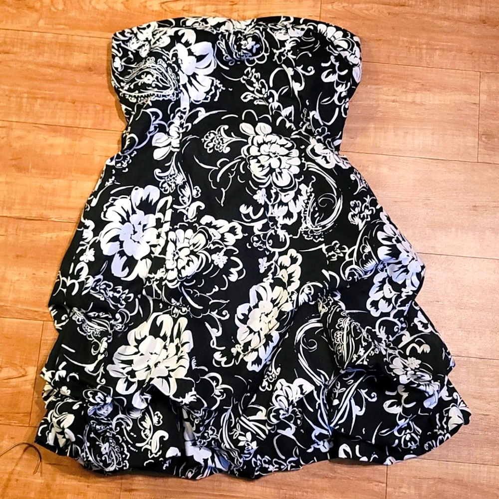 Strapless floral dress